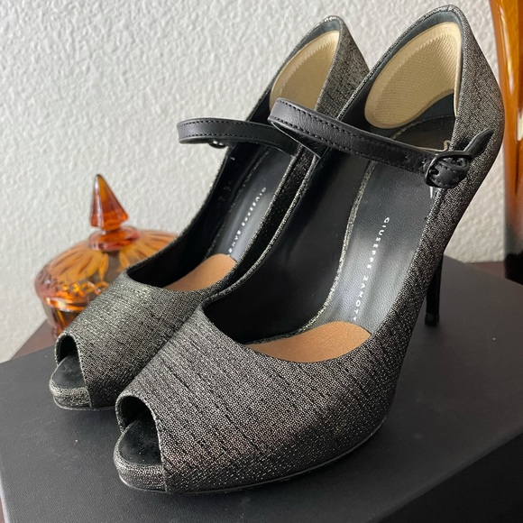 Giuseppe Zanotti Pewter Peep Toe Heels - Picture 2 of 13